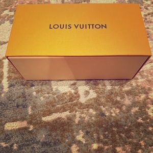 Louis Vuitton empty sunglasses box authentic !